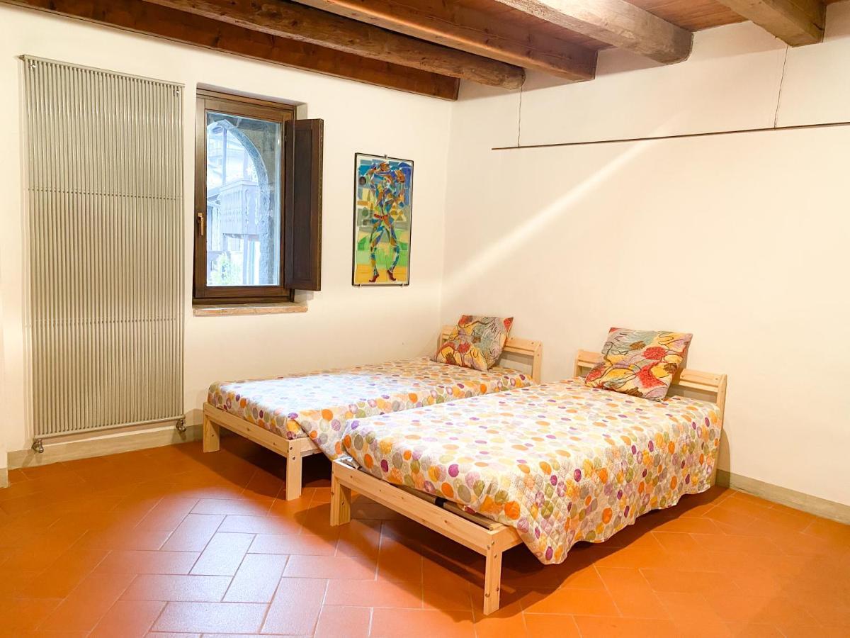 Casa Vacanze Di Arlecchino San Giovanni Bianco Ngoại thất bức ảnh