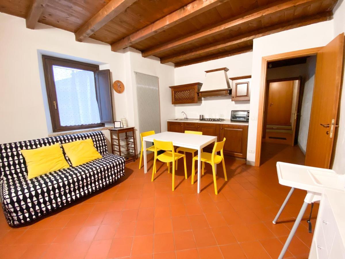 Casa Vacanze Di Arlecchino San Giovanni Bianco Ngoại thất bức ảnh